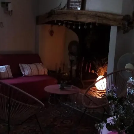 Holiday home Le Champ Des Etoiles *